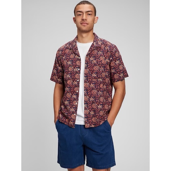 GAP Other - GAP Linen Cotton Vacay Shirt - Tropical Paisley